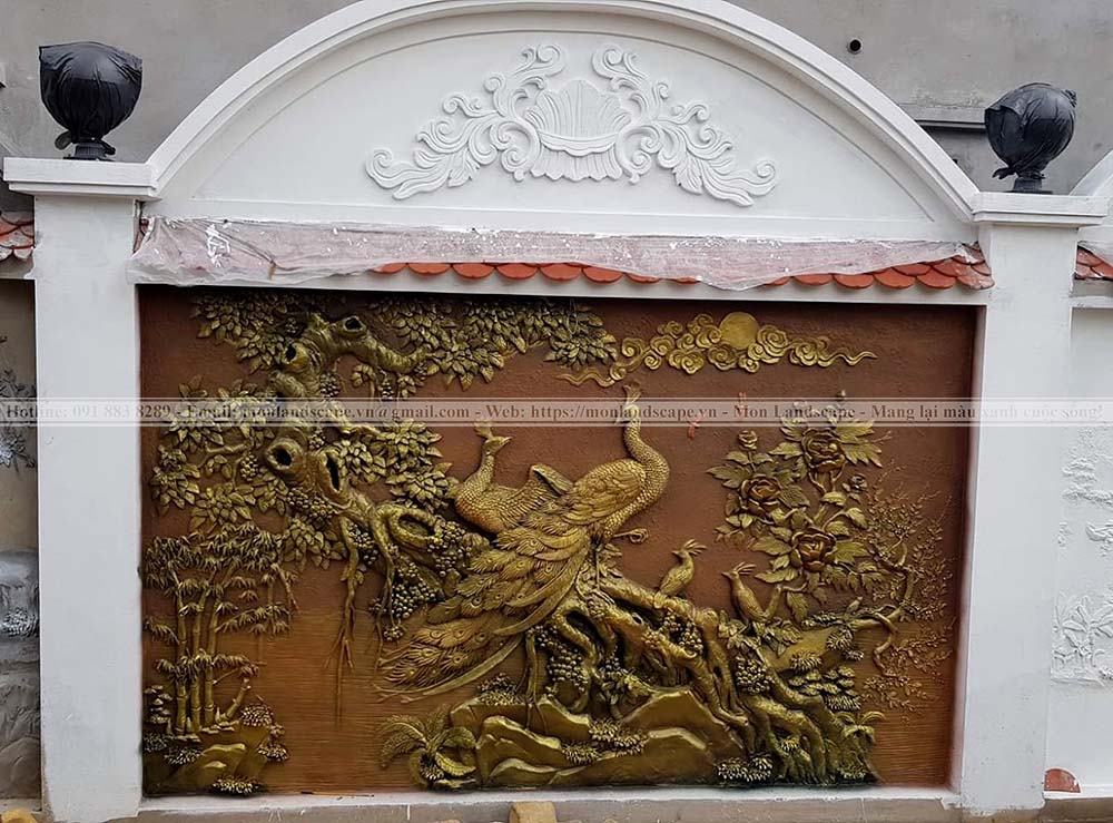 Trang trí sân vườn bằng tranh phù điêu